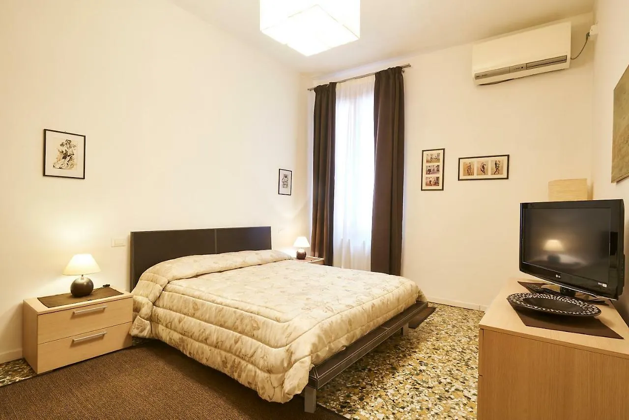 Le Tango Apartment Venice